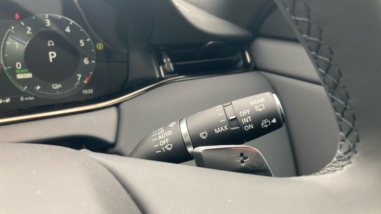 Land Rover Range Rover Evoque 1.5 P270e Edition 5dr Auto Hatchback